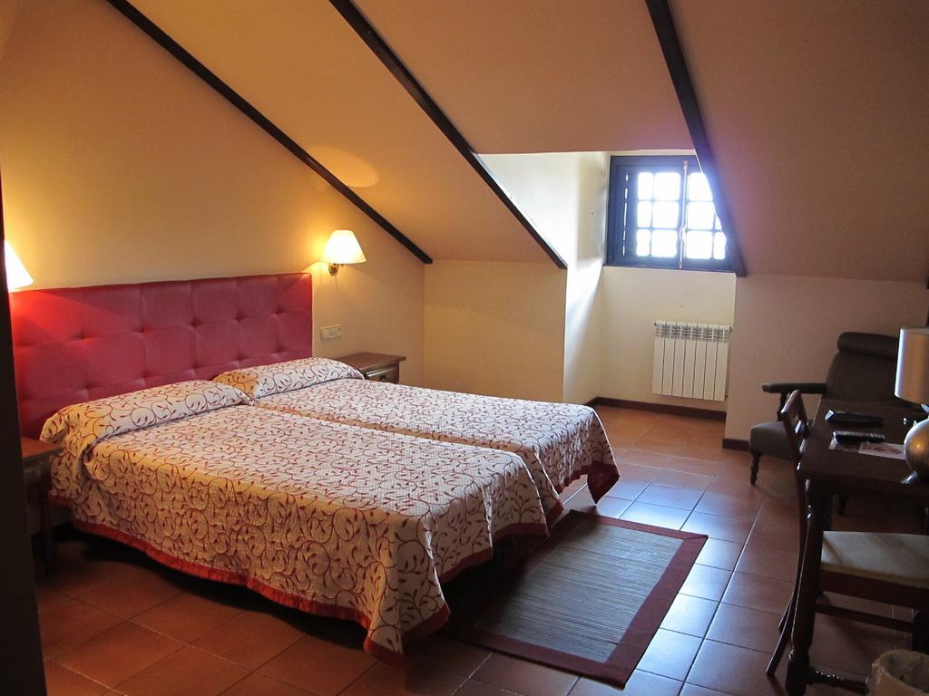 Pazo De Mendoza Hotel Baiona Ngoại thất bức ảnh