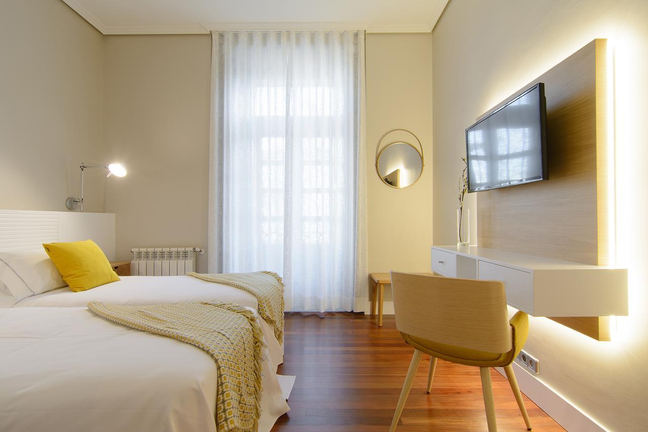 Pazo De Mendoza Hotel Baiona Ngoại thất bức ảnh